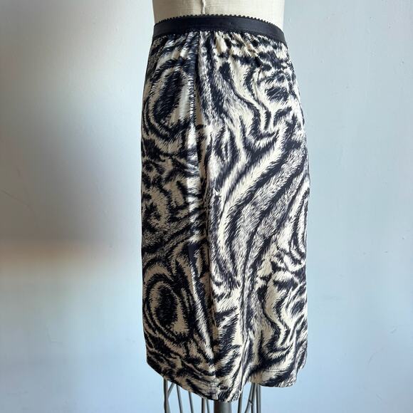 Vintage Y2K Silk Animal Print Tiger Stripe Mini Skirt - Picture 3 of 5